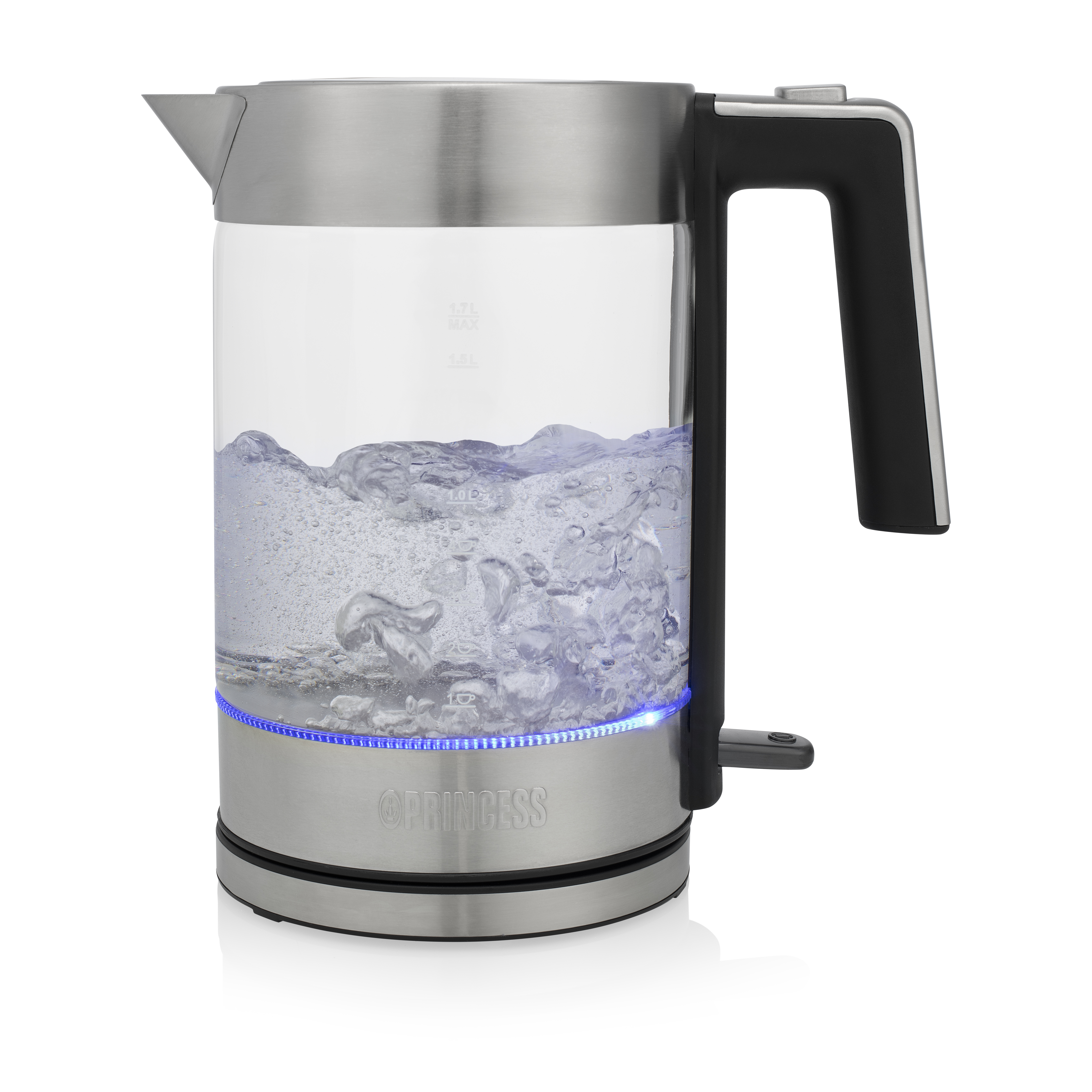 Elektrischer Glaskessel mit Wasser und blauem Licht am Boden. Der Griff ist schwarz und der Boden aus Metall.