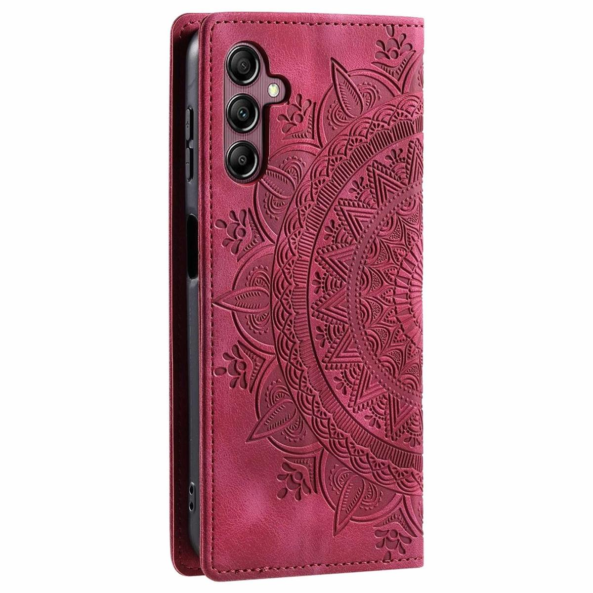 Rote Handyhülle mit Mandala-Design auf der Vorderseite, mit Dreifach-Kamera.
