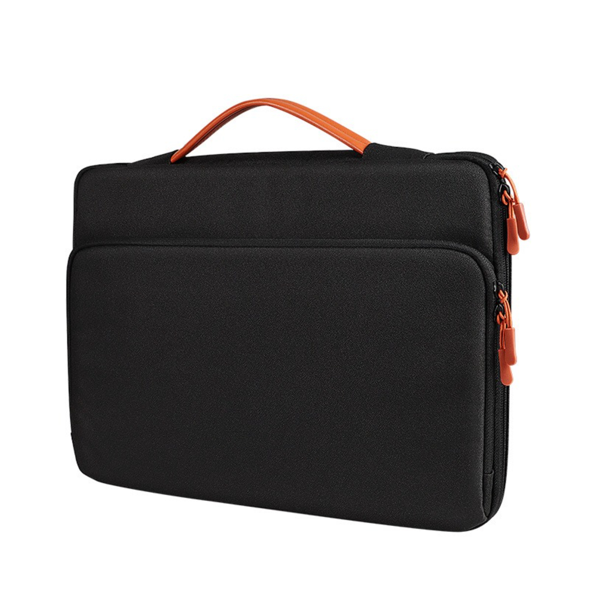Schwarze Laptoptasche mit orangefarbenen Reißverschlüssen und Griff. Die Tasche hat eine Außentasche.