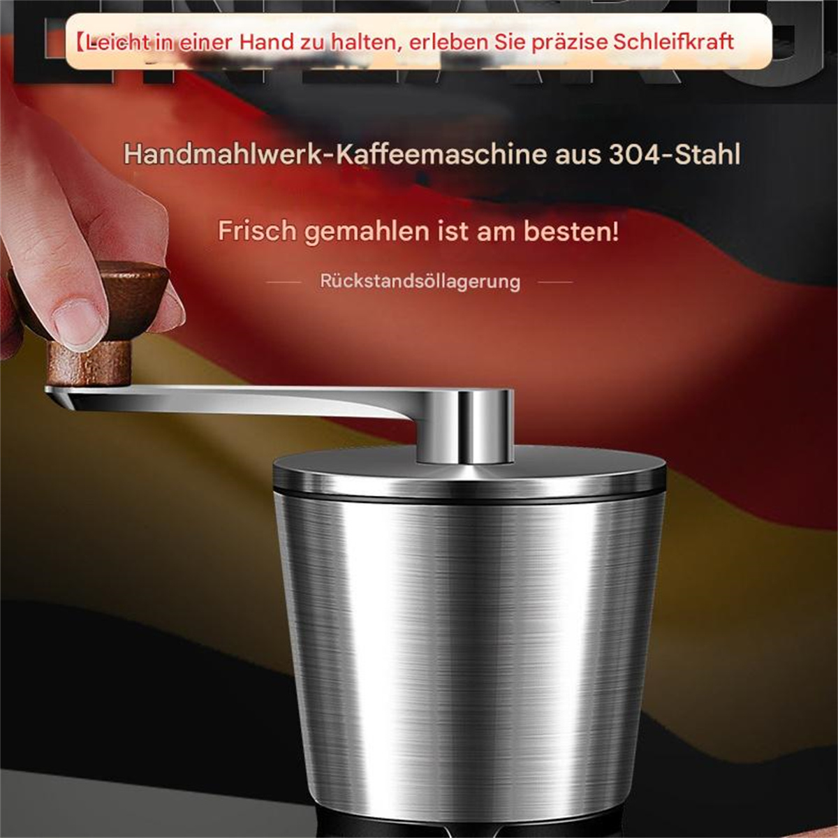 Silberne manuelle Kaffeemühle mit Griff. Text ist auf Deutsch, auf einem verschwommenen Hintergrund.