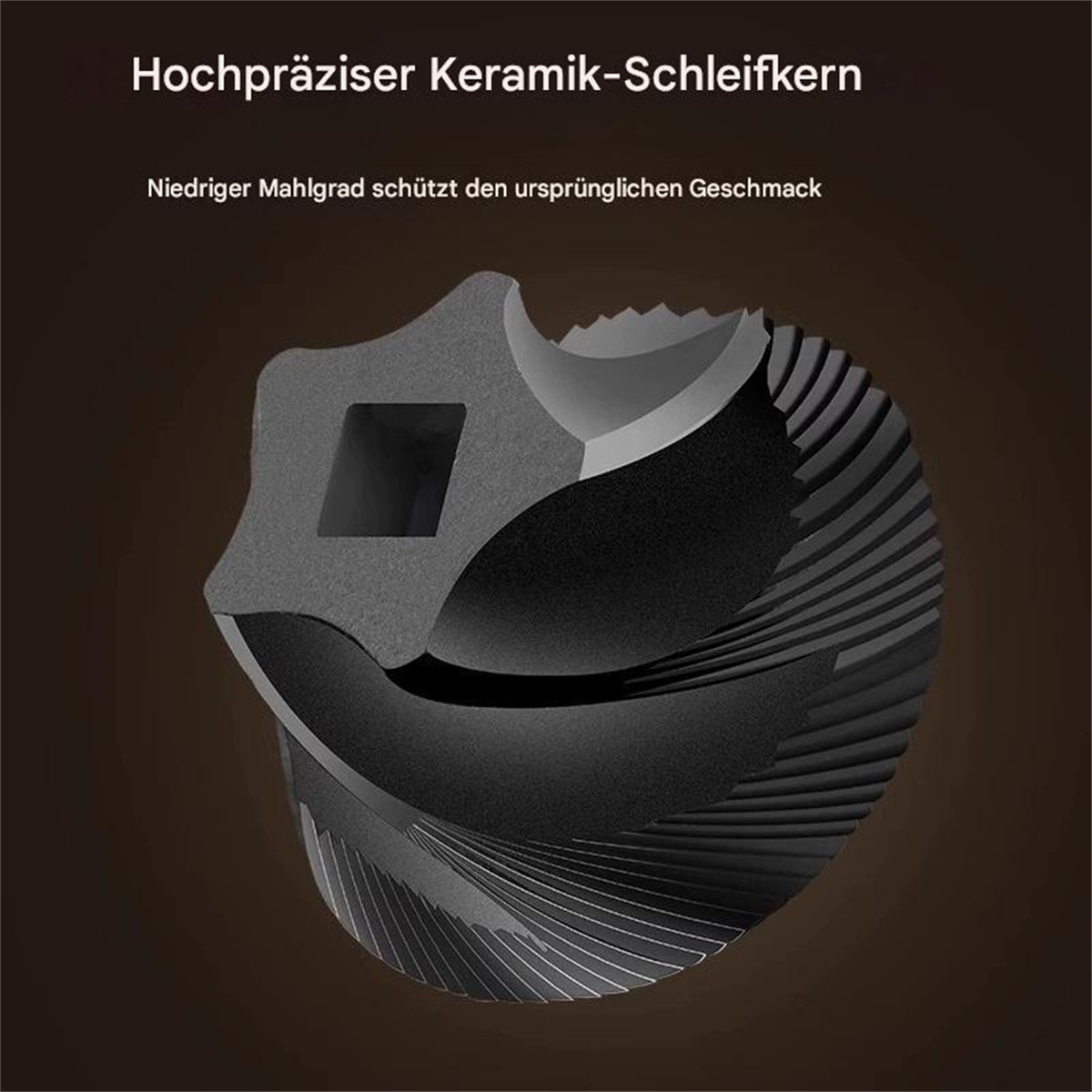 Detaillierte Ansicht eines Keramik-Kegelmahlwerks. Dunkelgrau mit Spiraldesign. Auf braunem Hintergrund.