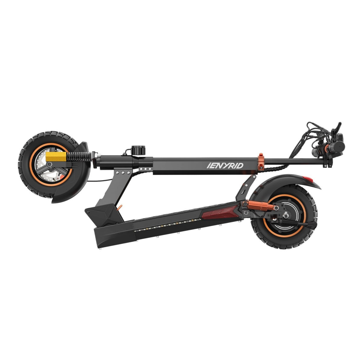 Scooter elettrico nero e arancione. Lo scooter è piegato.