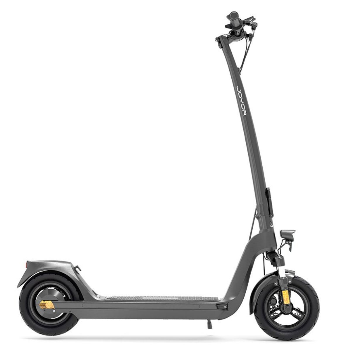 Ein grauer Elektroroller. Er hat einen langen Vorbau, ein Deck und schwarze Räder.