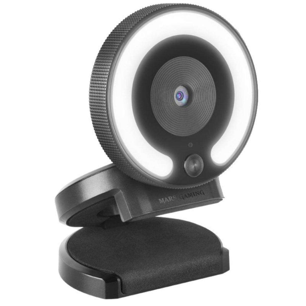 Webcam nera con luce ad anello e supporto su sfondo bianco.