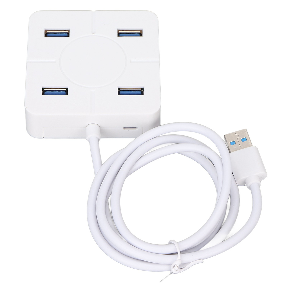 Ein weißer USB-Hub mit 4 USB-Anschlüssen und einem weißen Kabel.