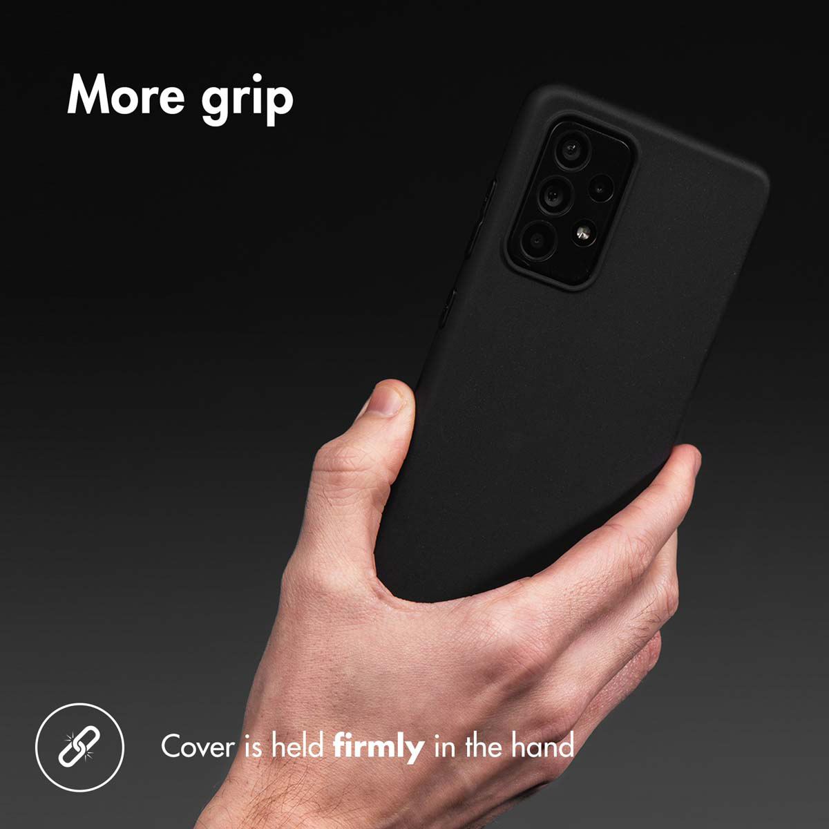 Main tenant un téléphone noir, avec une coque noire. Le texte dit la coque est bien maintenue.