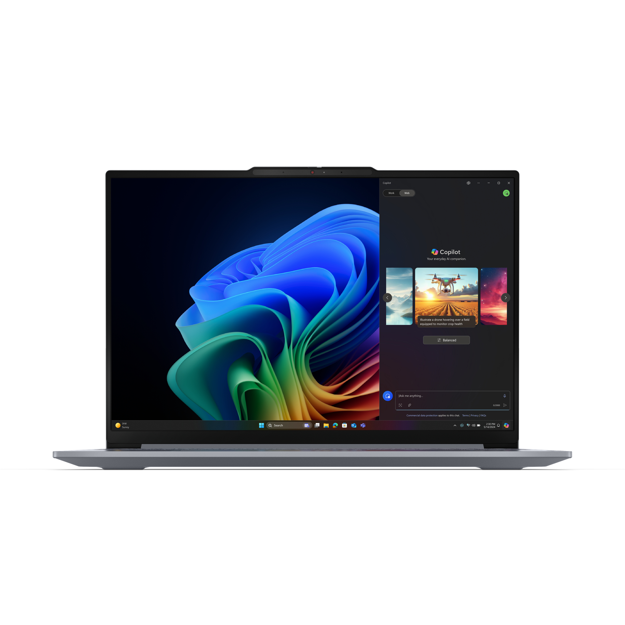 Uno schermo di un laptop che mostra un'immagine astratta colorata e l'interfaccia Copilot.