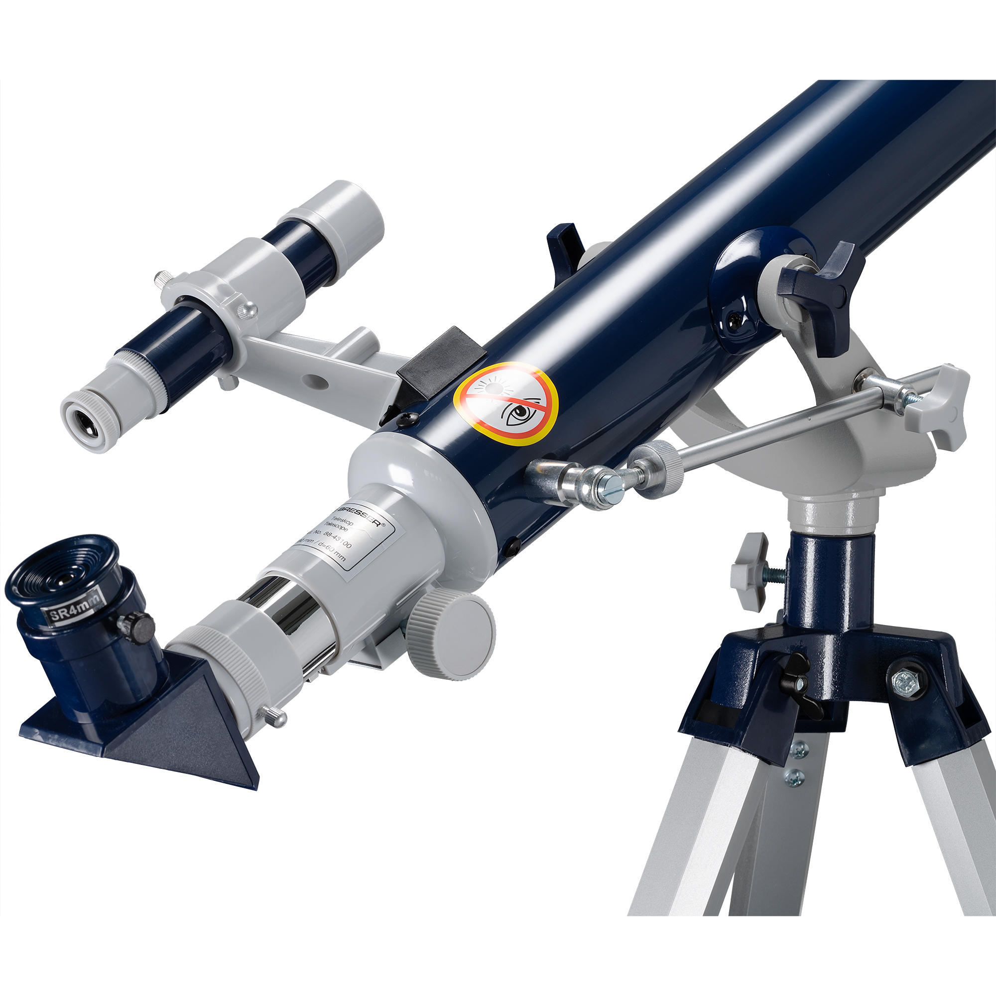 Telescopio azul sobre trípode. Lente adicional y ocular. Fondo blanco, vista de cerca.