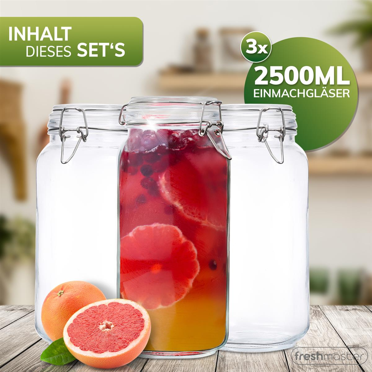 Drei Gläser mit Deckeln. Zwei haben Essen drin, eins eine Grapefruit. Holziger Hintergrund.