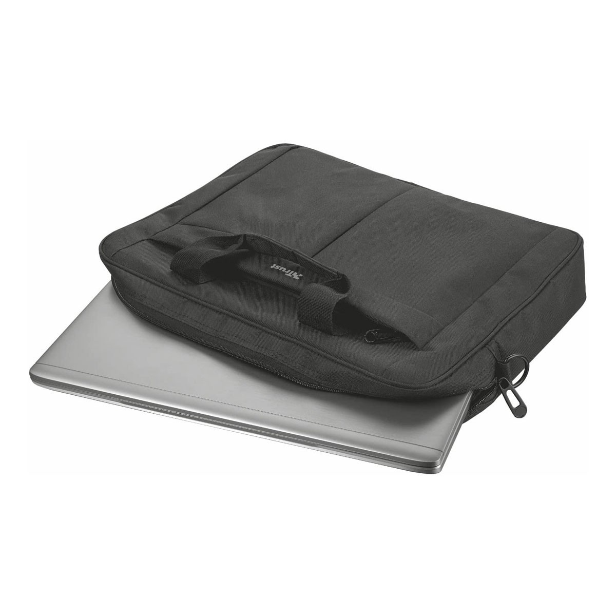 Una borsa nera per laptop con un laptop all'interno, aperta su una superficie bianca.
