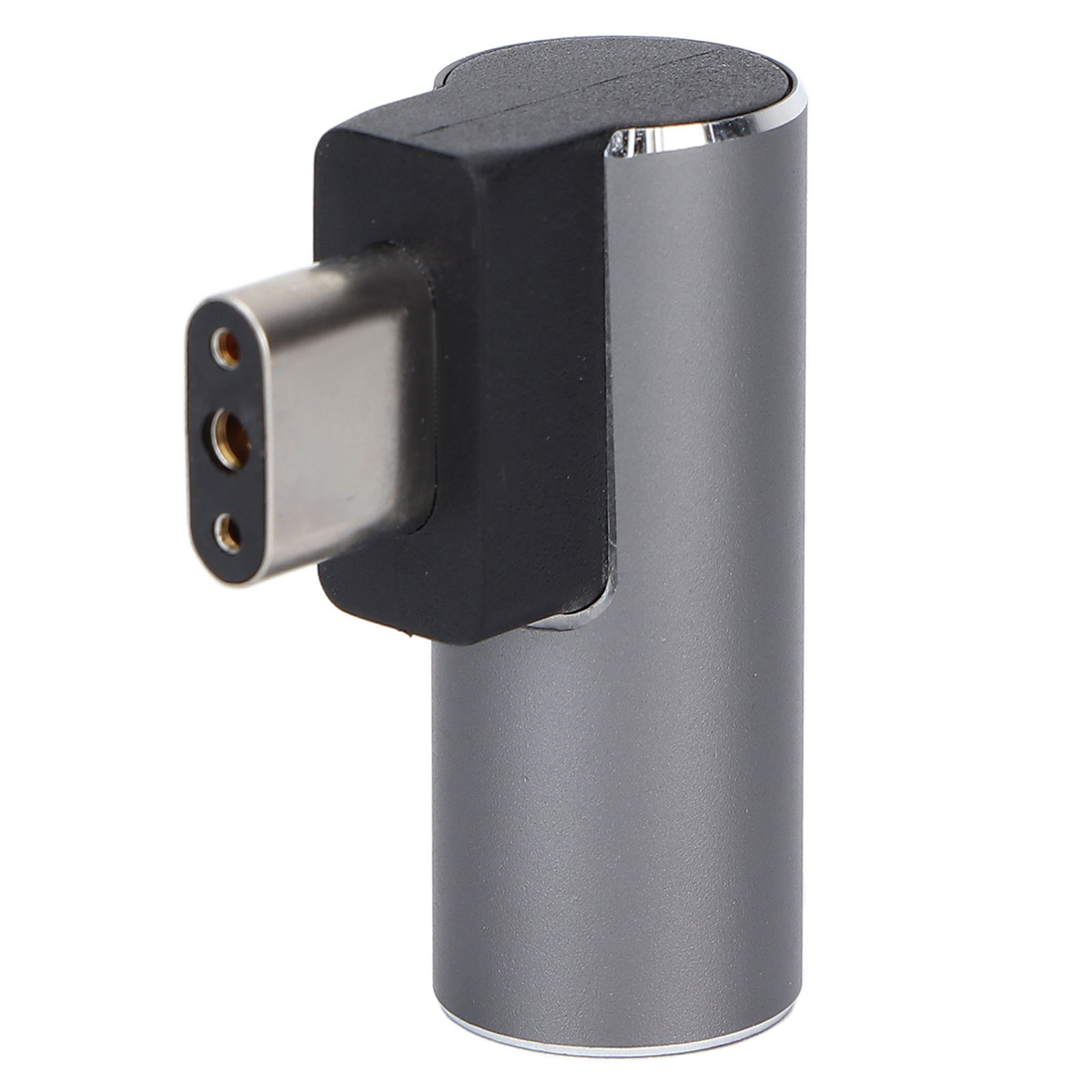 Silberner Adapter mit USB-C-Anschluss und schwarzer Kappe. Für Laptop-Ladegerät.