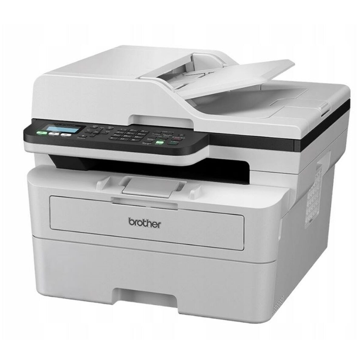 Ein weißer Brother-Drucker mit Knöpfen und ausgezogenem Papierfach, auf weißem Hintergrund.
