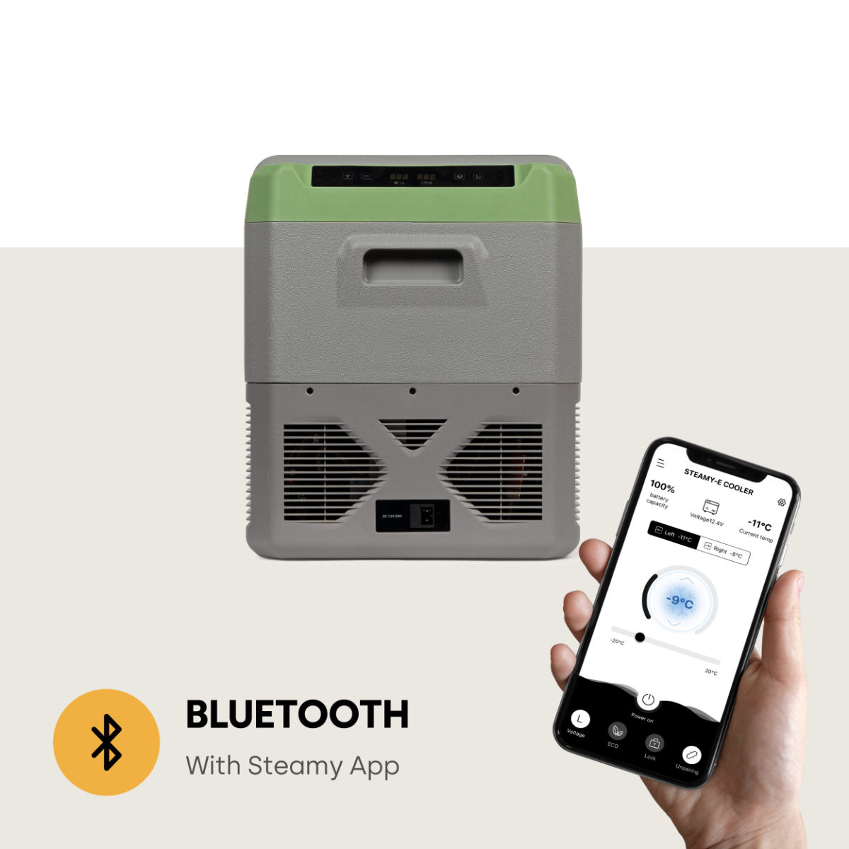 Tragbarer Kühler mit Bluetooth-Verbindung und App-Steuerung, mit Hand am Telefon.