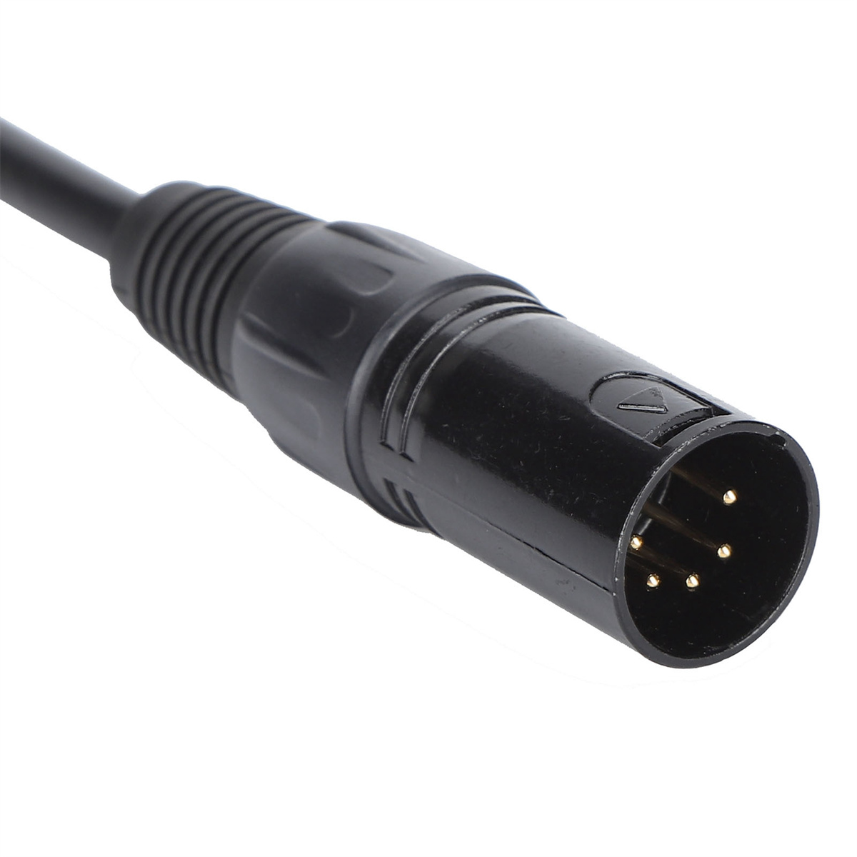 Ein schwarzer Audiokabelstecker mit mehreren Pins. Das Kabel ist ebenfalls schwarz.