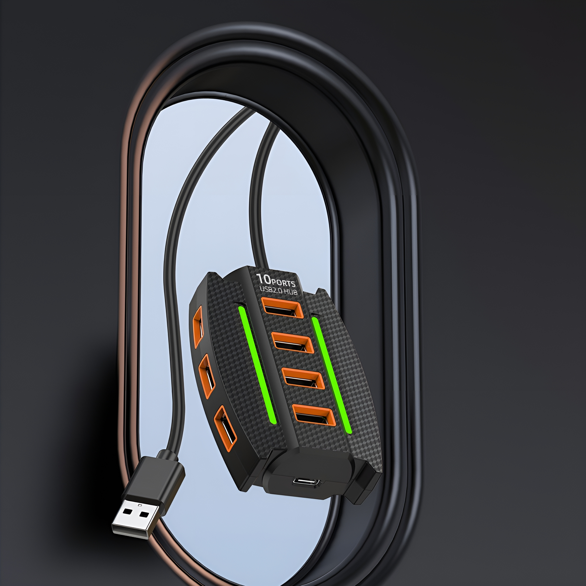 Schwarzer USB-Hub mit 10 Anschlüssen, in einem ovalen Rahmen, mit Kabel.