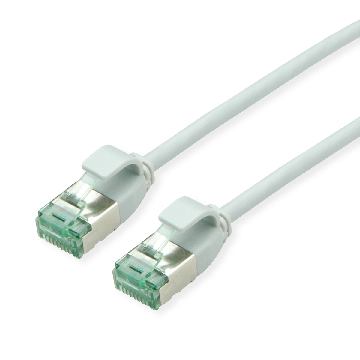 Twee witte netwerkkabels met transparante connectoren op een witte achtergrond.