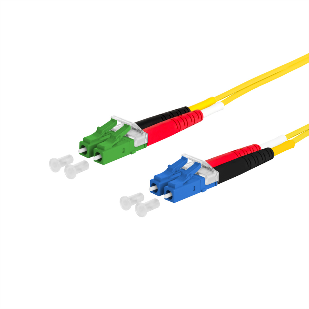 Twee glasvezelkabels met groene en gele connectoren en witte doppen tegen wit.