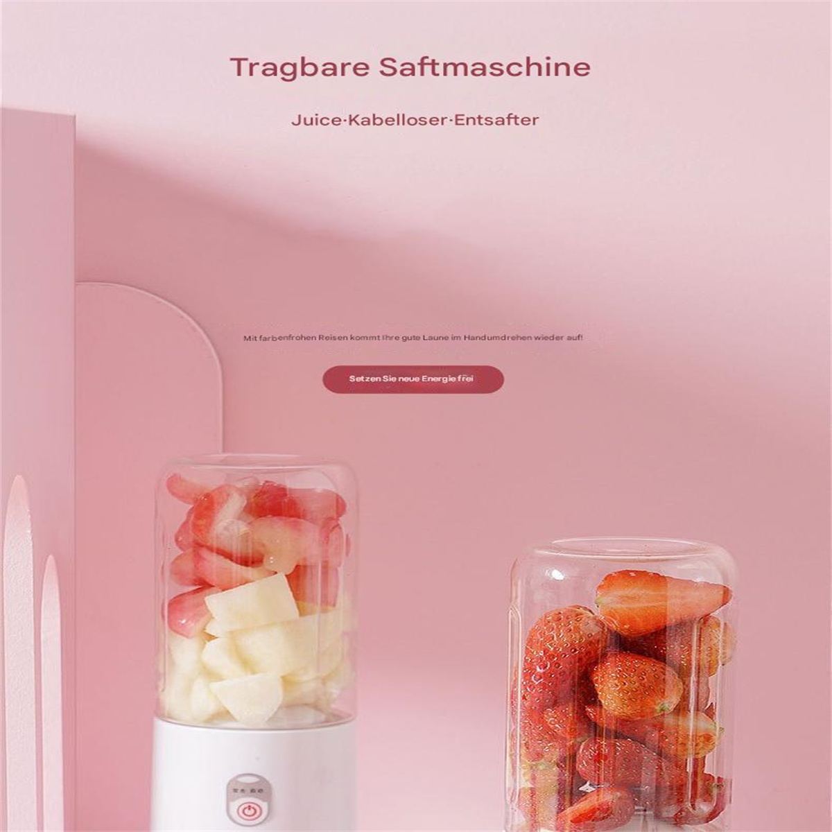 Zwei transparente Behälter mit Früchten, ein tragbarer Entsafter und rosa Hintergrund.