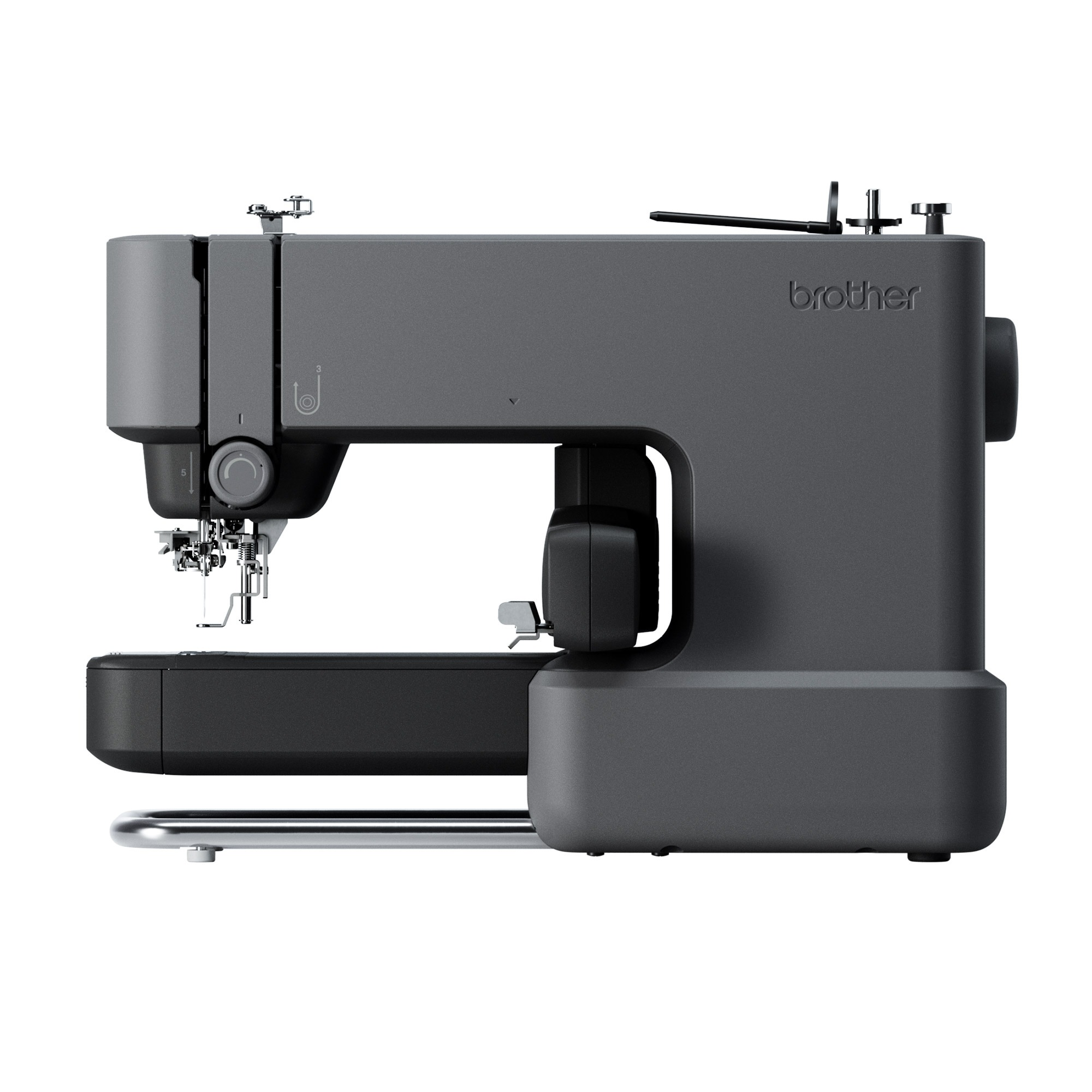 Szara maszyna do szycia z czarną podstawą i napisem "brother".