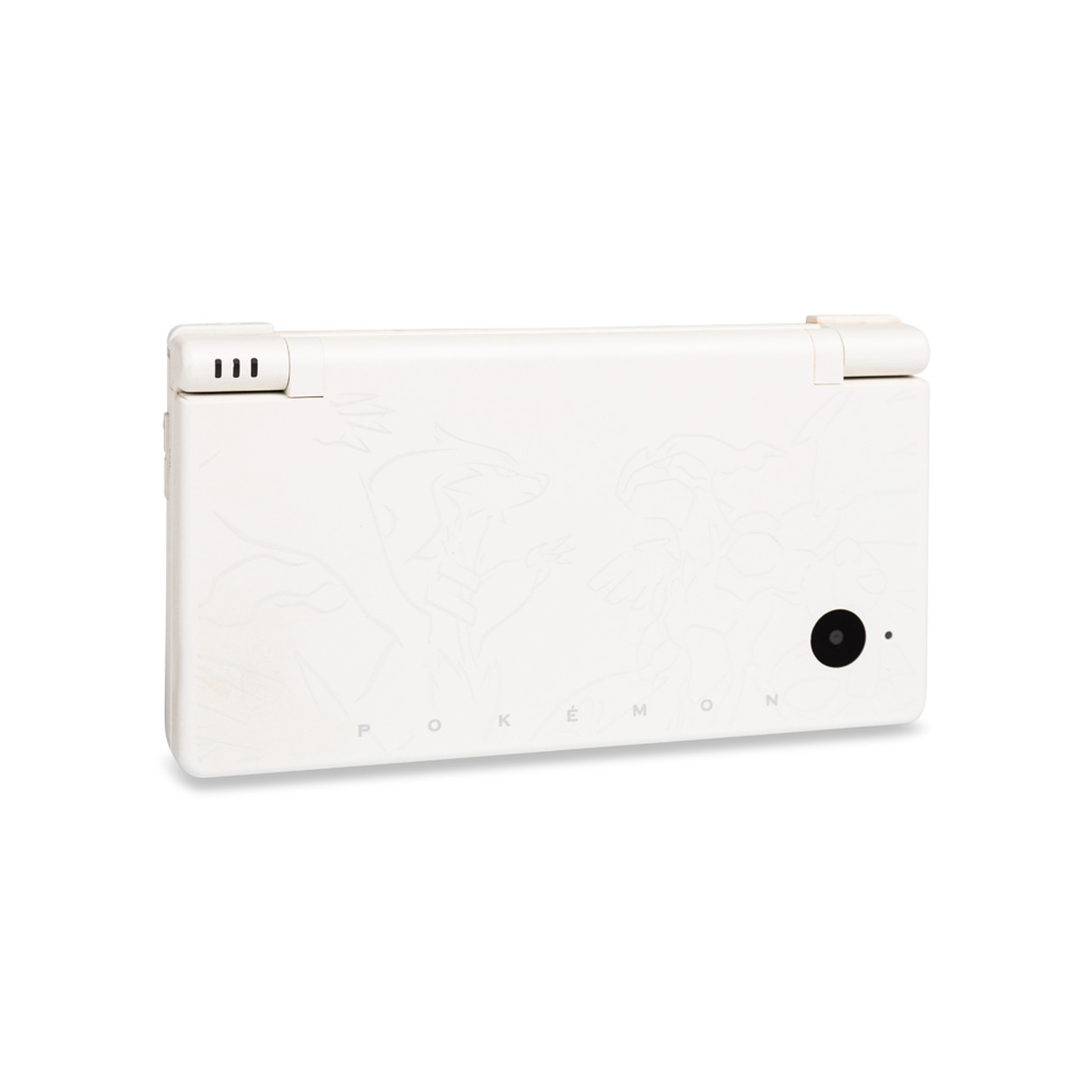 Weißer Nintendo DS mit Pokémon-Design. Weißer Hintergrund.