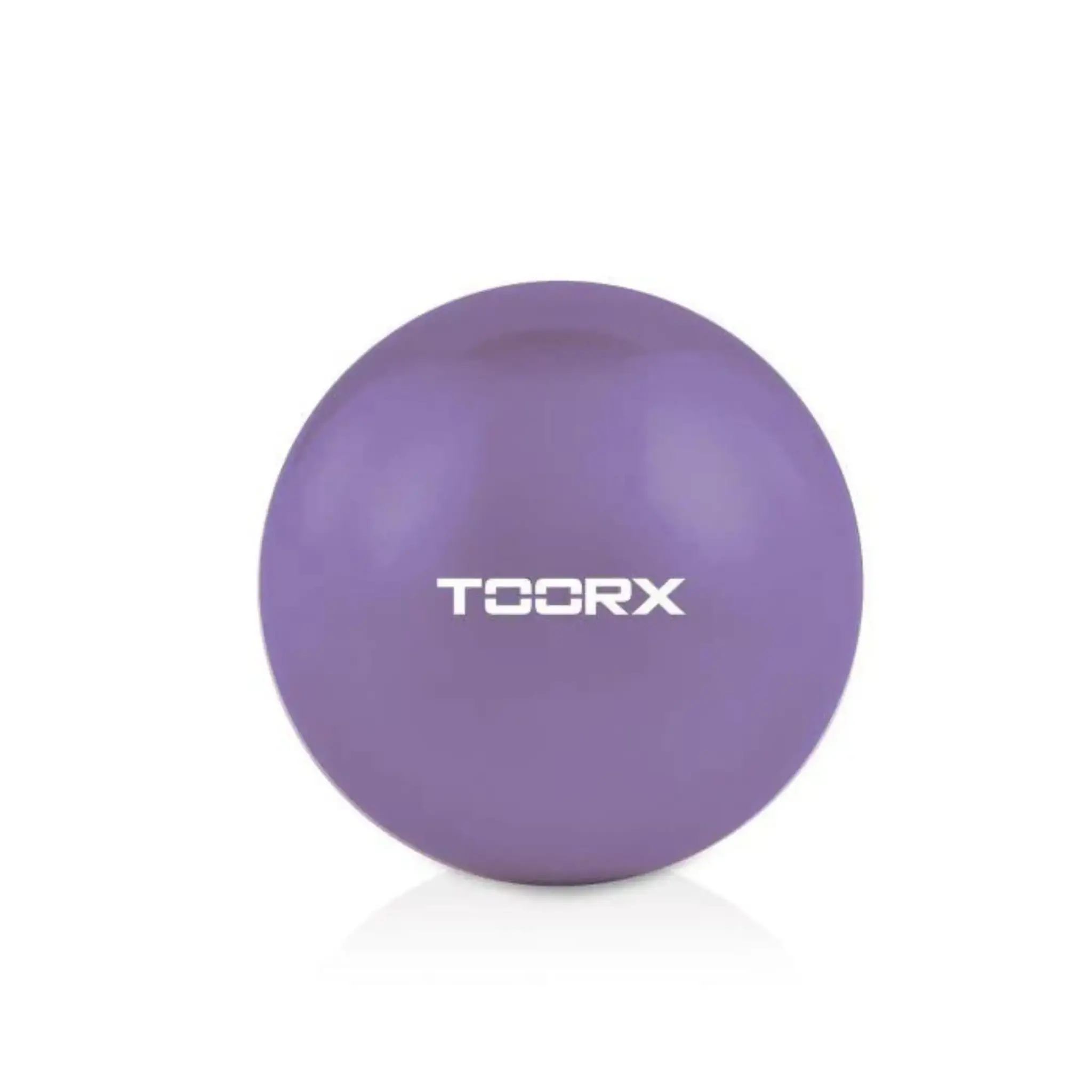 Een paarse oefenbal met de tekst TOORX in wit, gecentreerd op een witte achtergrond.