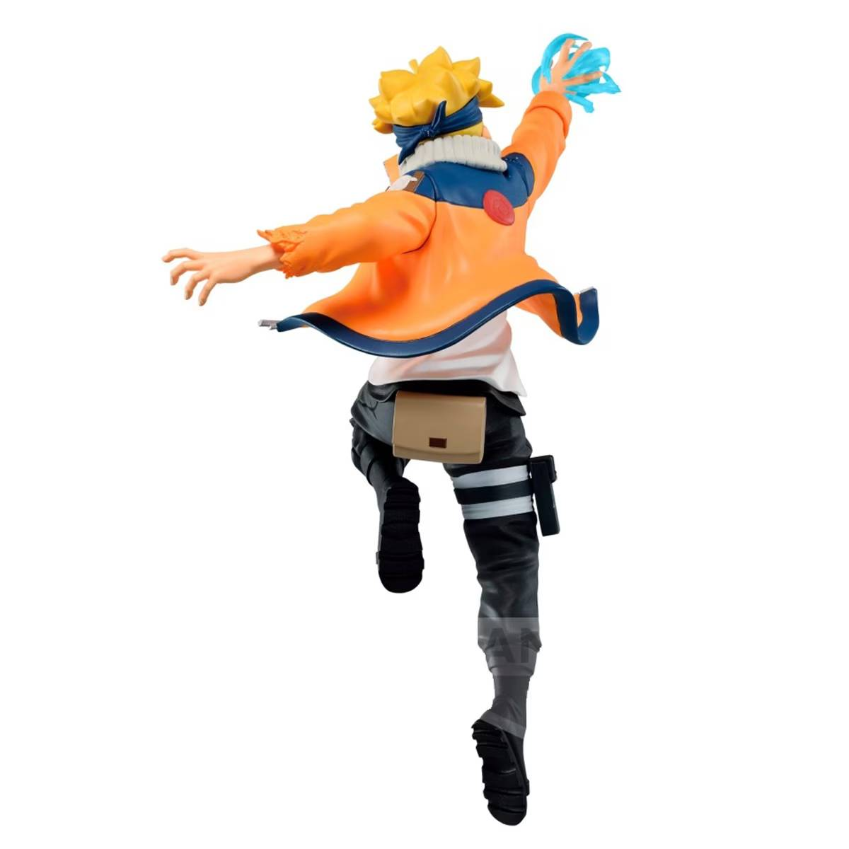 Figura de anime de Naruto en pose de acción, con energía azul, chaqueta naranja, fondo blanco.