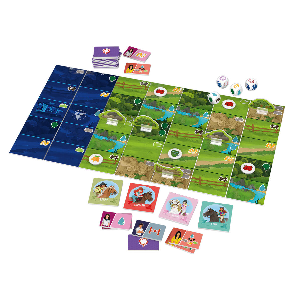 Brettspiel mit Spielbrett, Karten, Würfeln und Spielfiguren. Auf weißer Oberfläche.