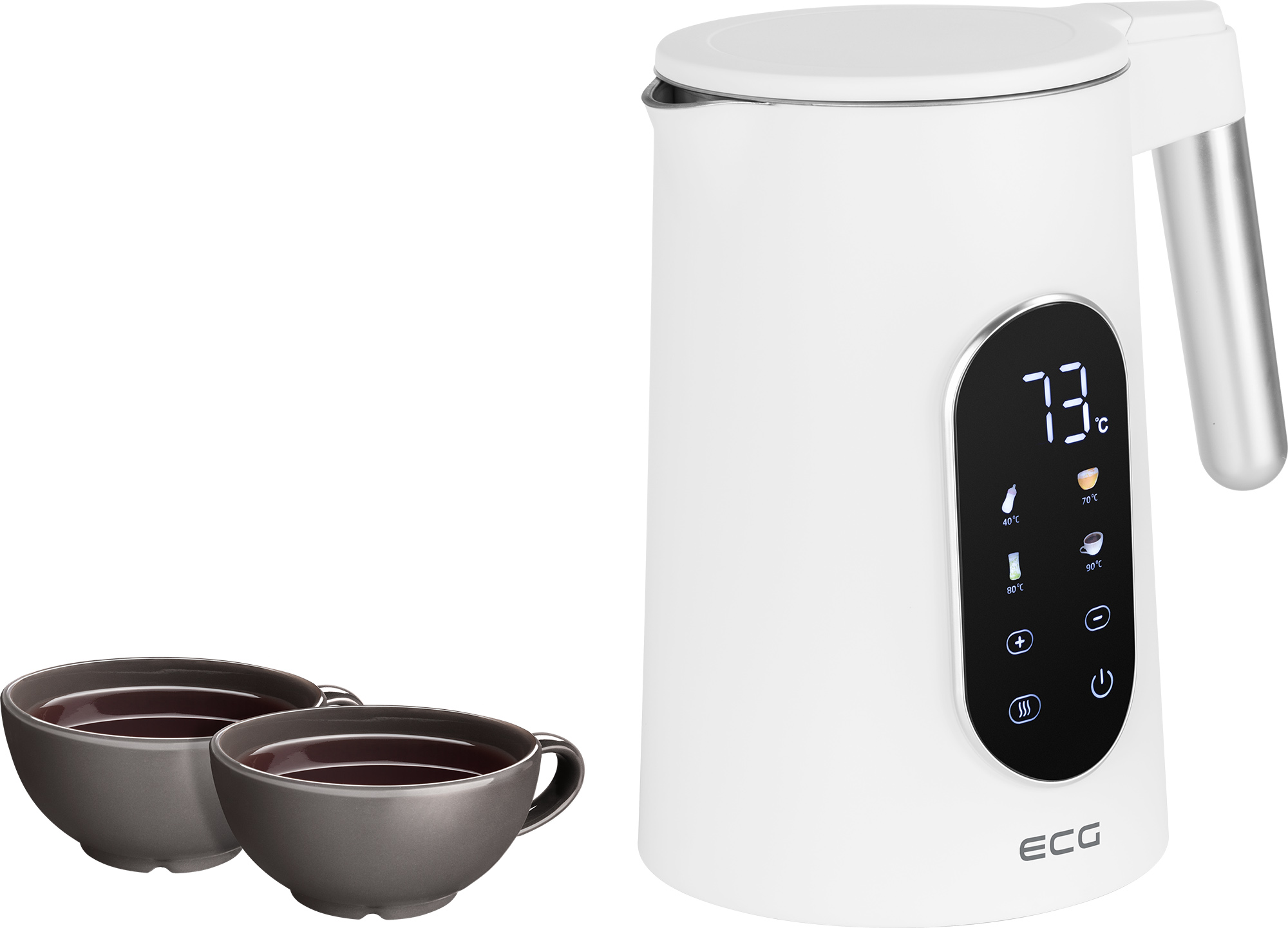 Ein weißer elektrischer Wasserkocher mit Display und zwei graue Tassen mit Flüssigkeit, wahrscheinlich Kaffee.