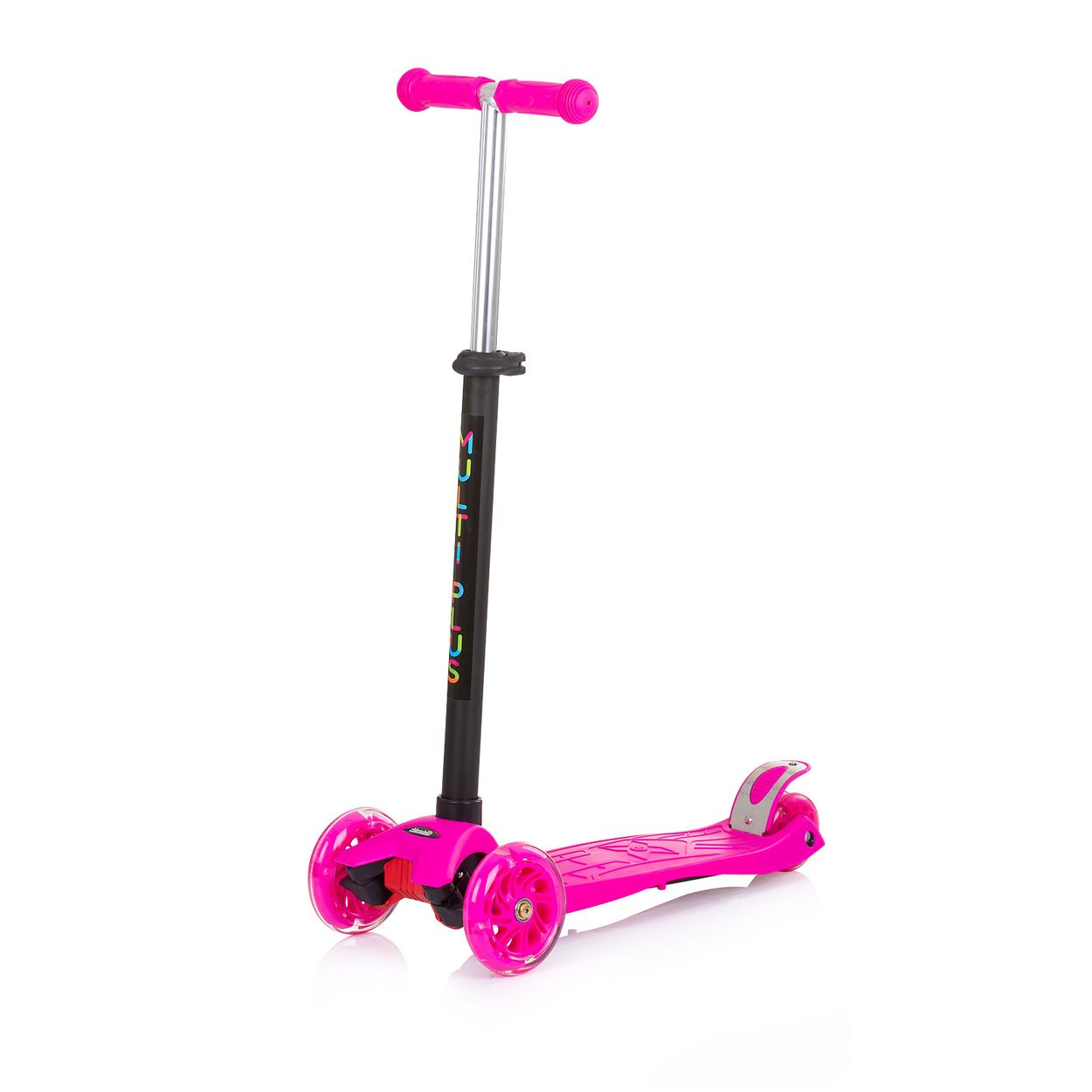 Pinkfarbener Roller mit drei Rädern. Lenker einstellbar. Weißer Hintergrund.