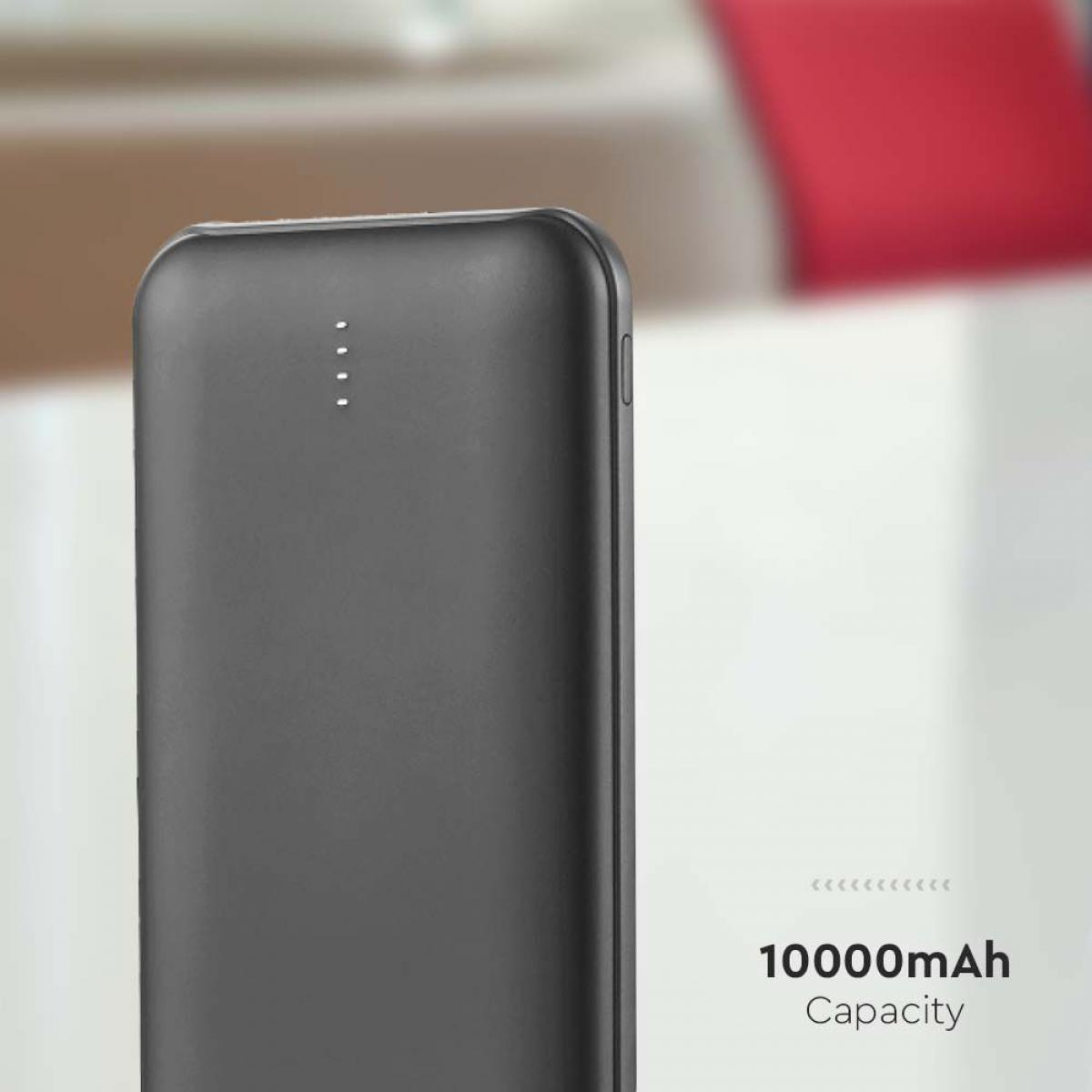 Power bank nero con quattro spie, che mostra la capacità di 10000mAh sullo sfondo.