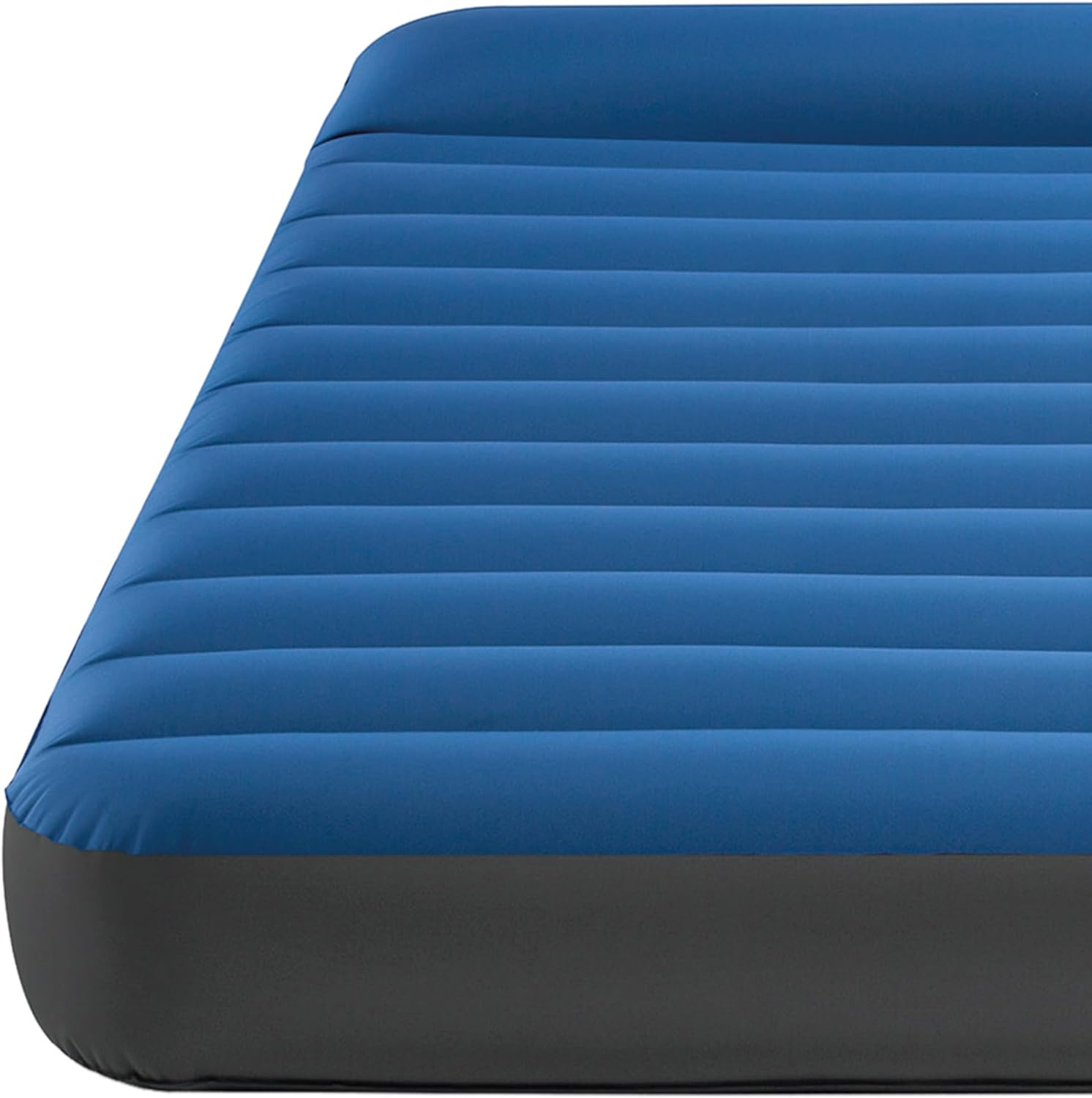 Een blauw en zwart opblaasbaar matras.
