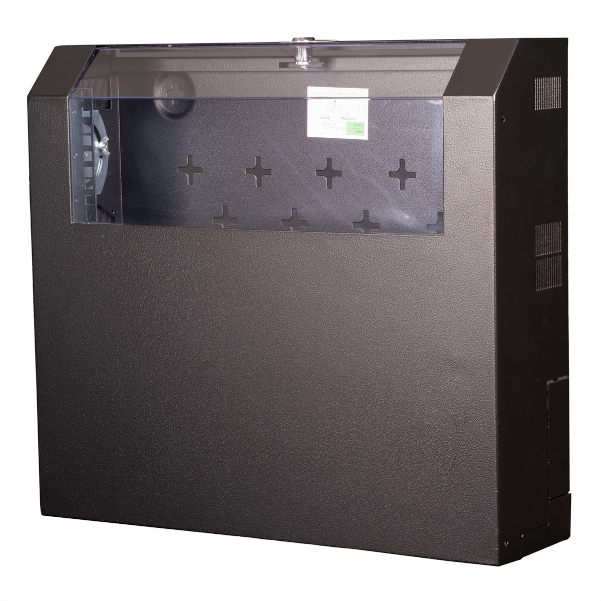 Cassa per rack server in metallo nero con frontale in plastica trasparente e fori di ventilazione. Su sfondo bianco.