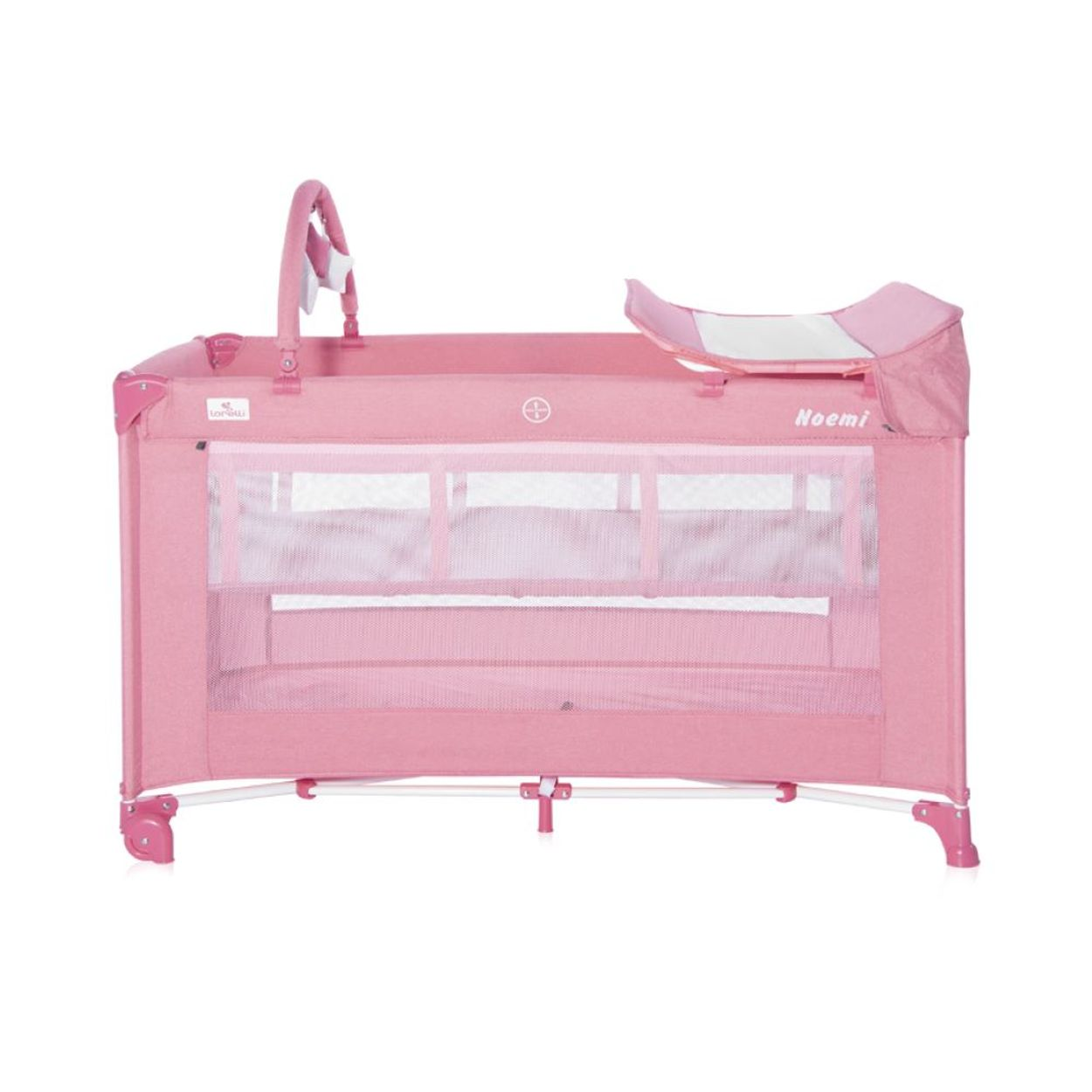 Rosa Babybett mit Wickeltisch und Baldachin. Es hat Netzwände.