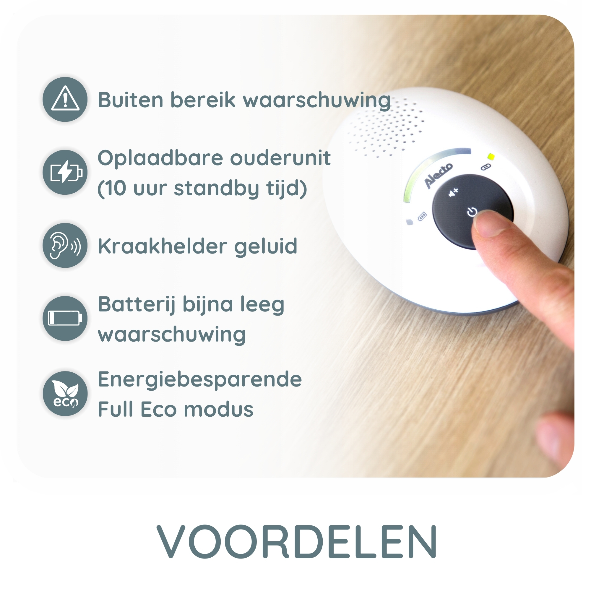 Babyfoon met pictogrammen en hand op de knop.