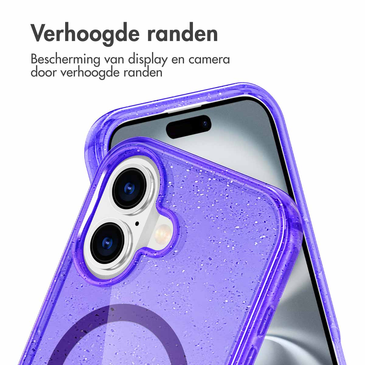 Coque de téléphone violette avec un téléphone à l'intérieur. Coque transparente, avec paillettes. Texte : Bords surélevés.