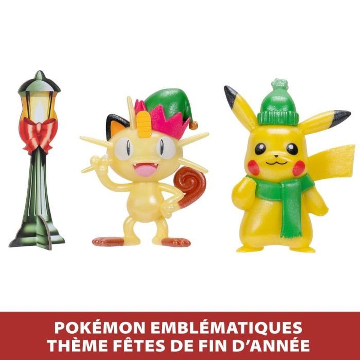 Weihnachtliche Pokémon-Figuren: Pikachu mit Hut und Schal, Mauzi mit Hut und eine Straßenlaterne mit Schleife.