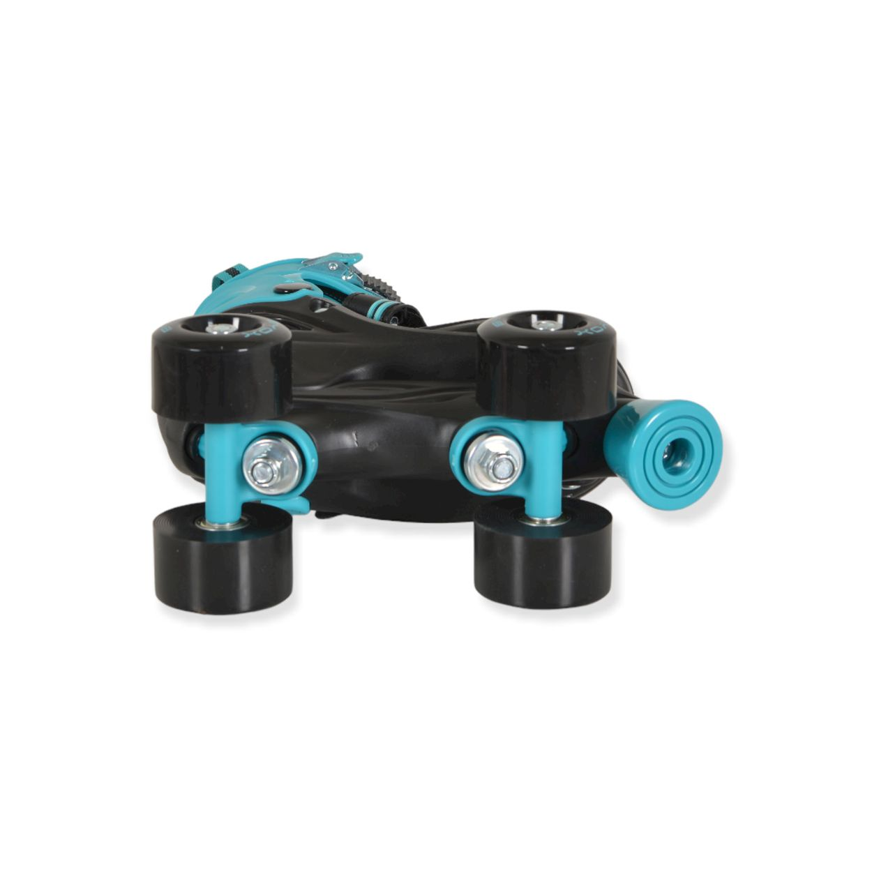 Schwarze Quad-Rollschuhe auf weißem Hintergrund. Blaue Akzente auf Rädern und Trucks.