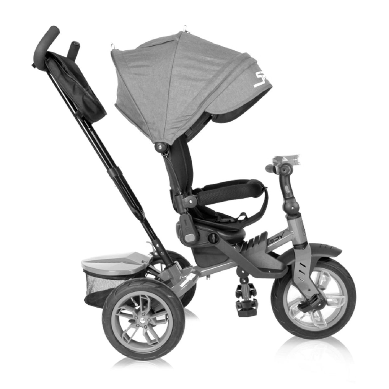 Triciclo gris con sombrilla y manija para padres. Aislado sobre un fondo blanco.