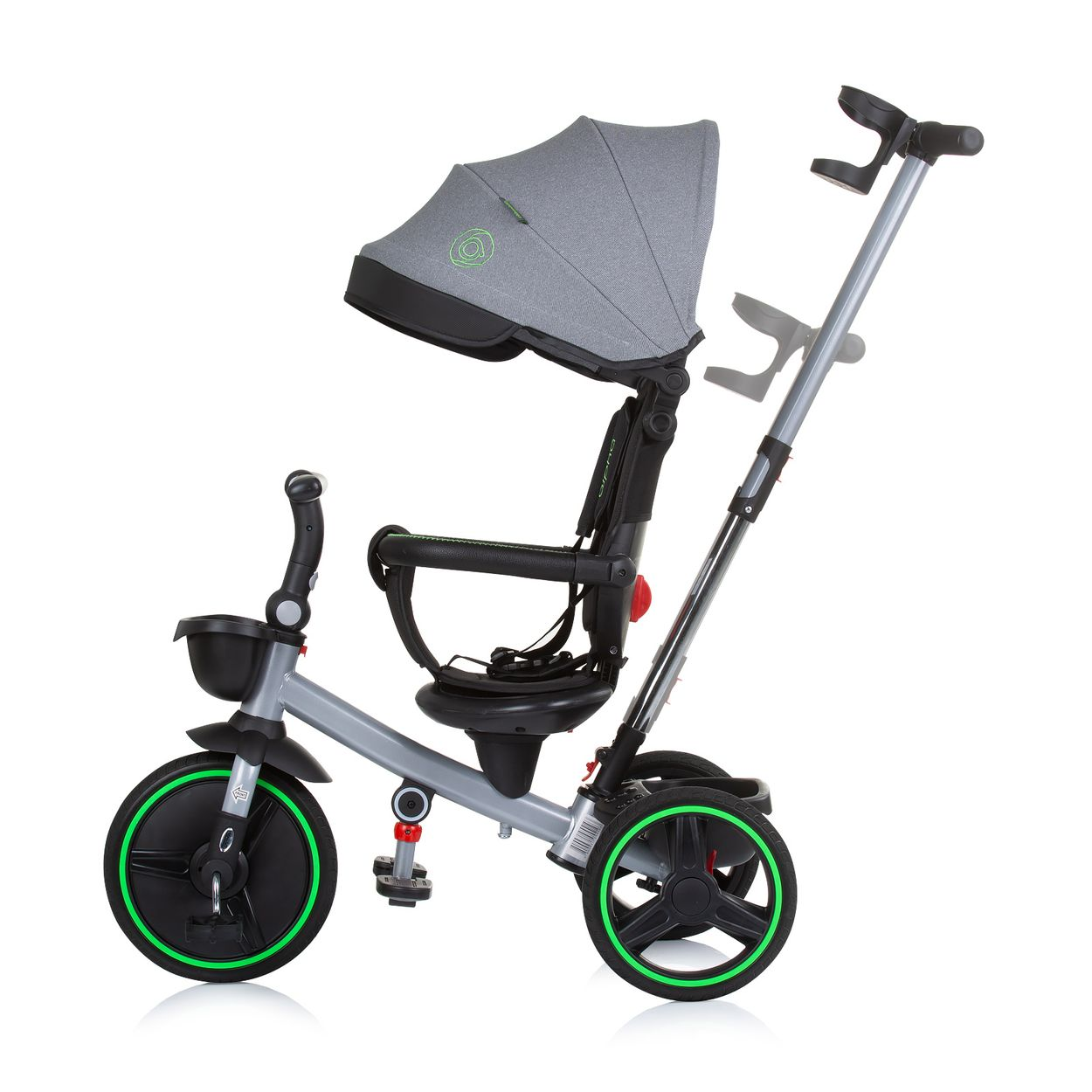 Triciclo gris y negro con capota, asiento y manillar. Acentos verdes en las ruedas.