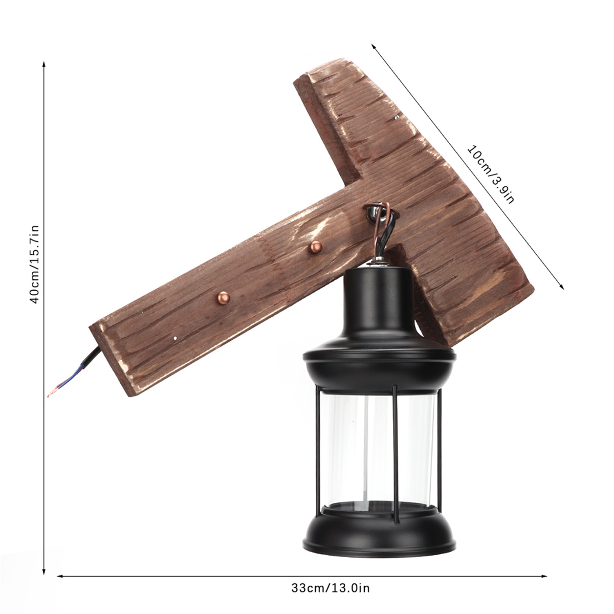 Eine Holzlampe mit schwarzer Laterne und Maßangaben auf weißem Hintergrund.