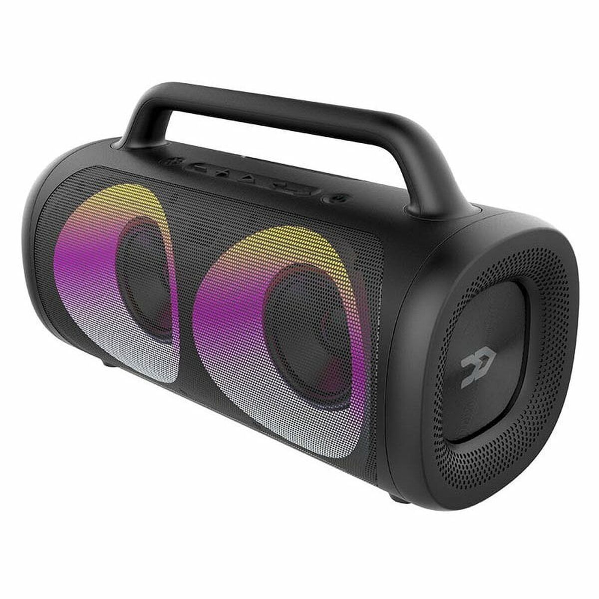Altavoz negro con luces de colores. Tiene un asa en la parte superior y un logotipo en el lateral. Fondo blanco.