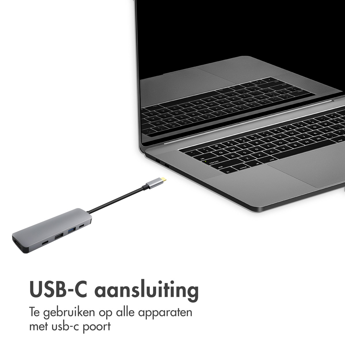 Laptop verbonden met een USB-C hub, met tekst in het Nederlands.