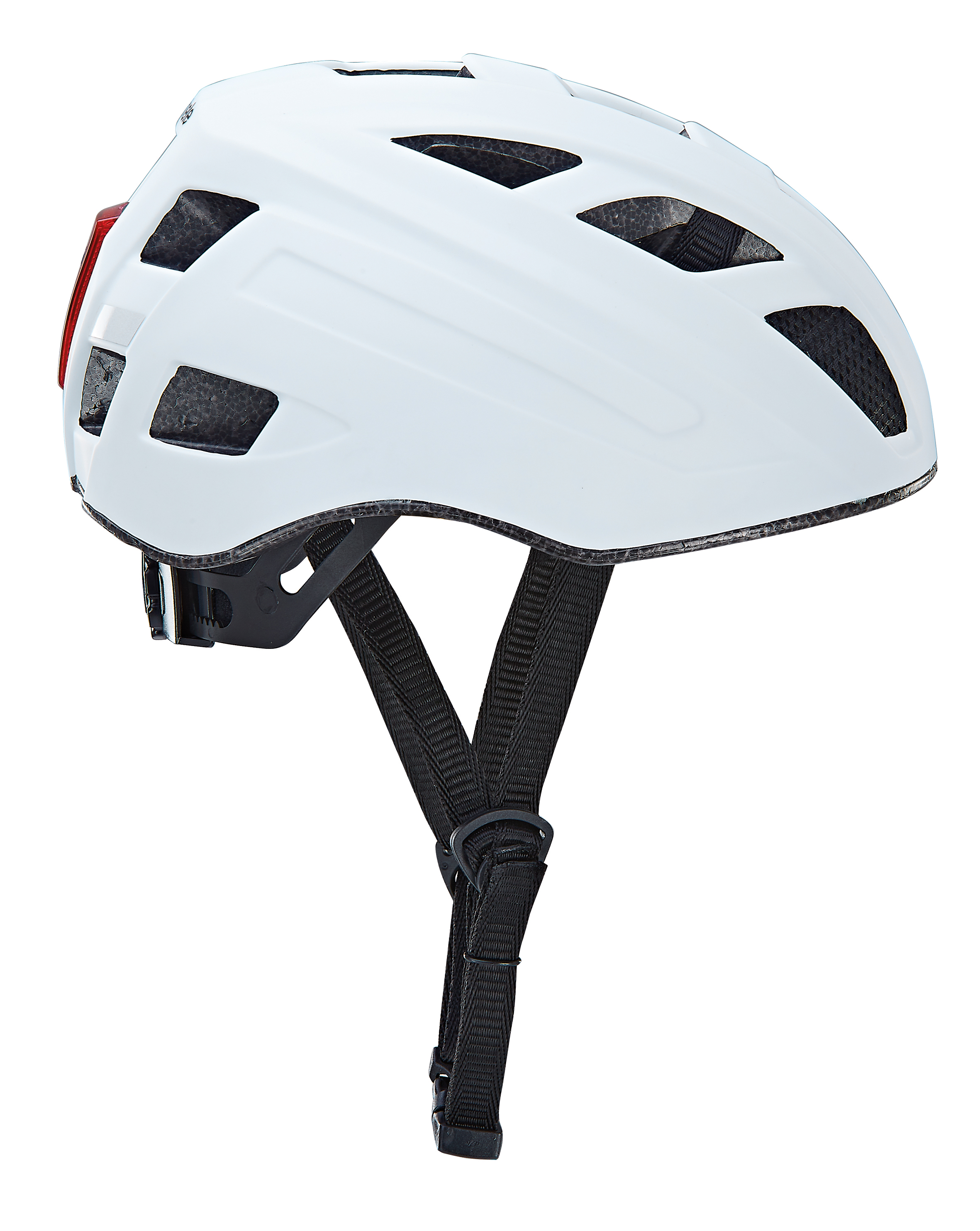 Ein weißer Fahrradhelm mit rotem Licht hinten, mit Riemen und schwarzem Hintergrund.