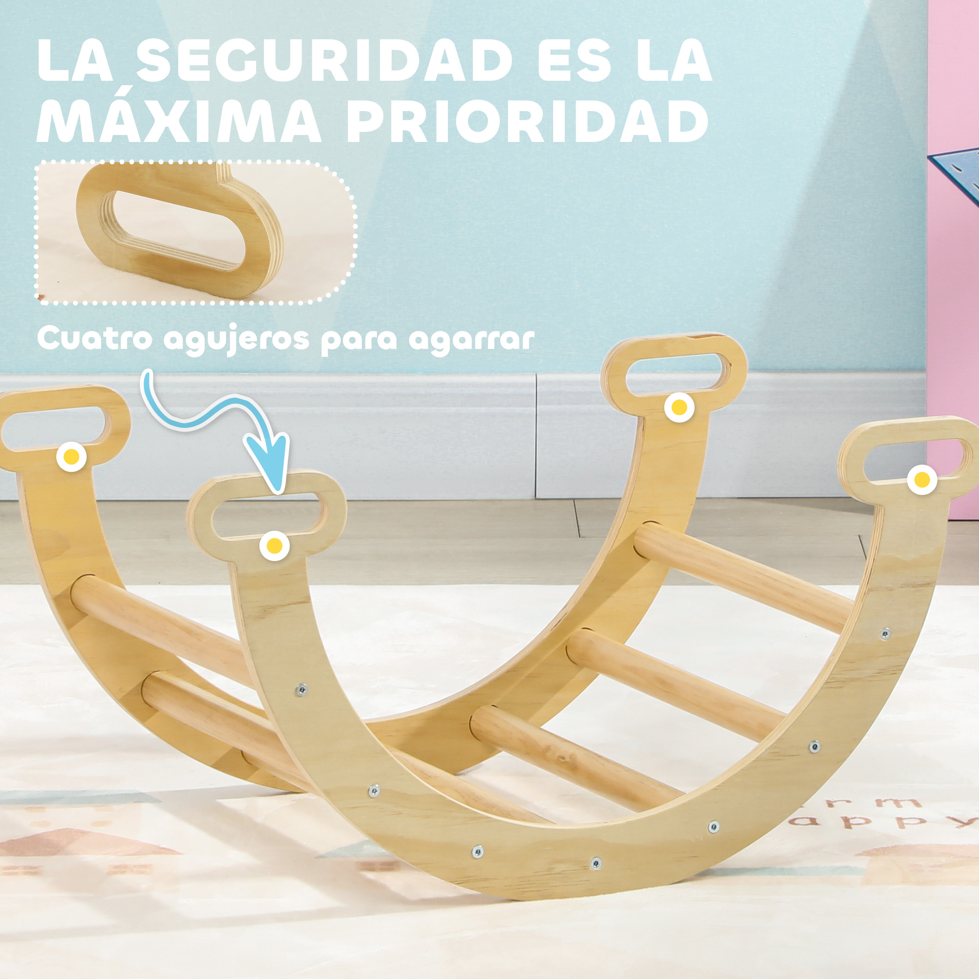 Arco de escalada de madera con cuatro asas para niños. Color madera claro, fondo blanco.