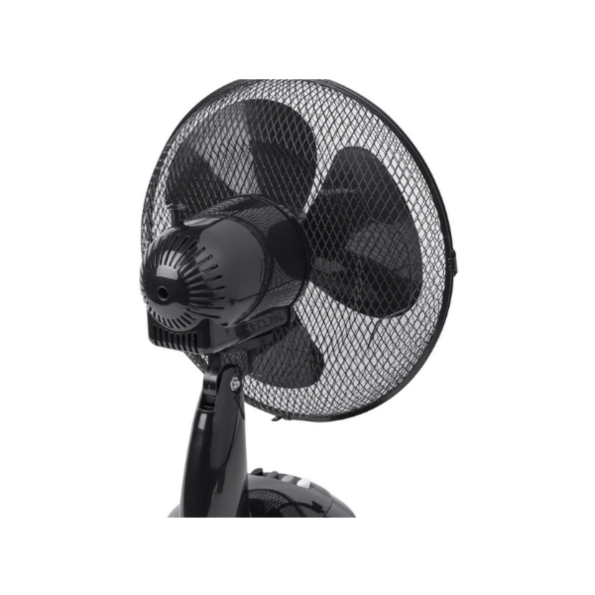 Czarny wentylator elektryczny z siatką ochronną. Wentylator jest skierowany w górę.