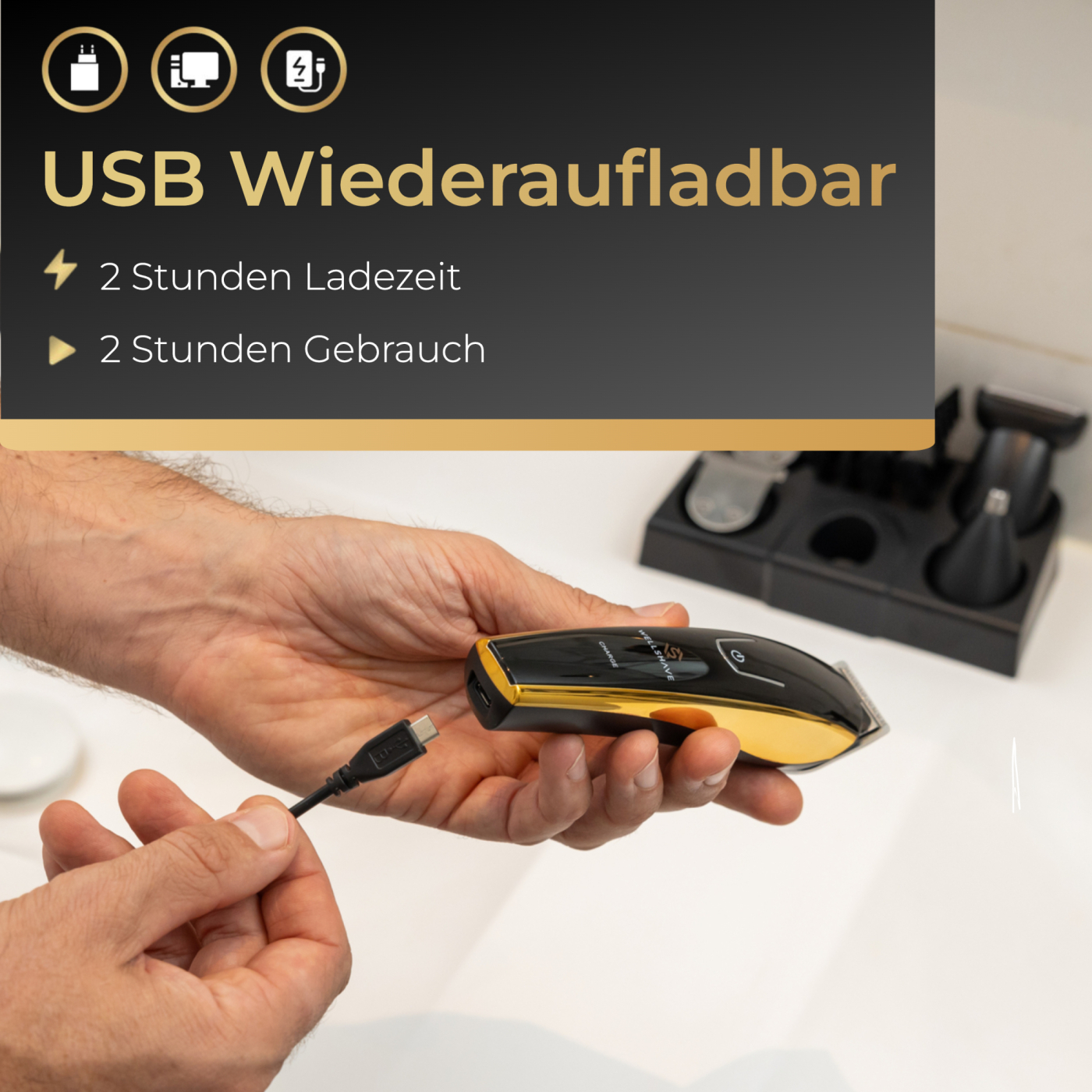 Schwarzer und goldener Rasierer und Zubehör. Eine Hand hält das Ladekabel.
