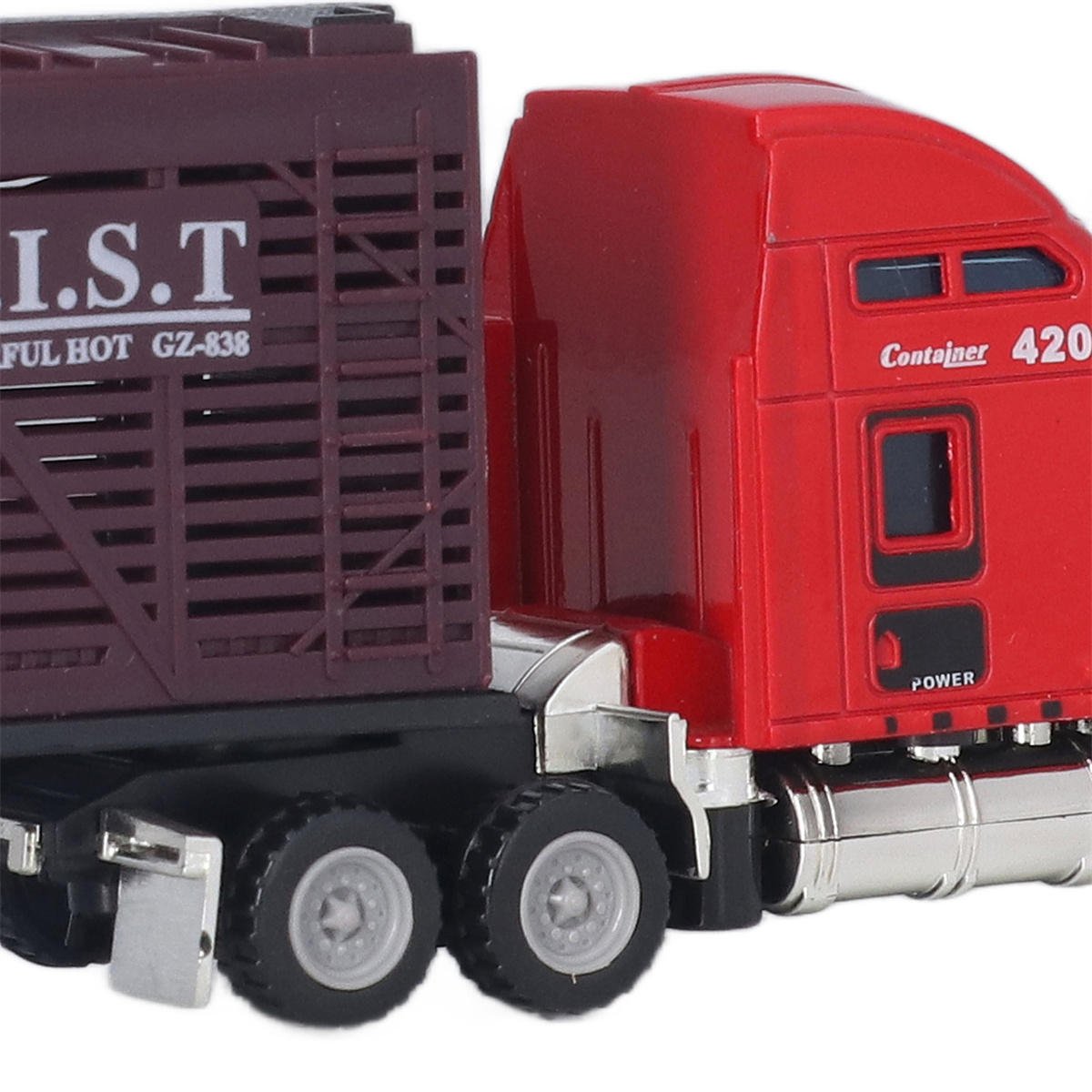 Roter Sattelzugcontainer mit dem Text 'I.S.T' und 'Container 420'. Der Anhänger ist braun.