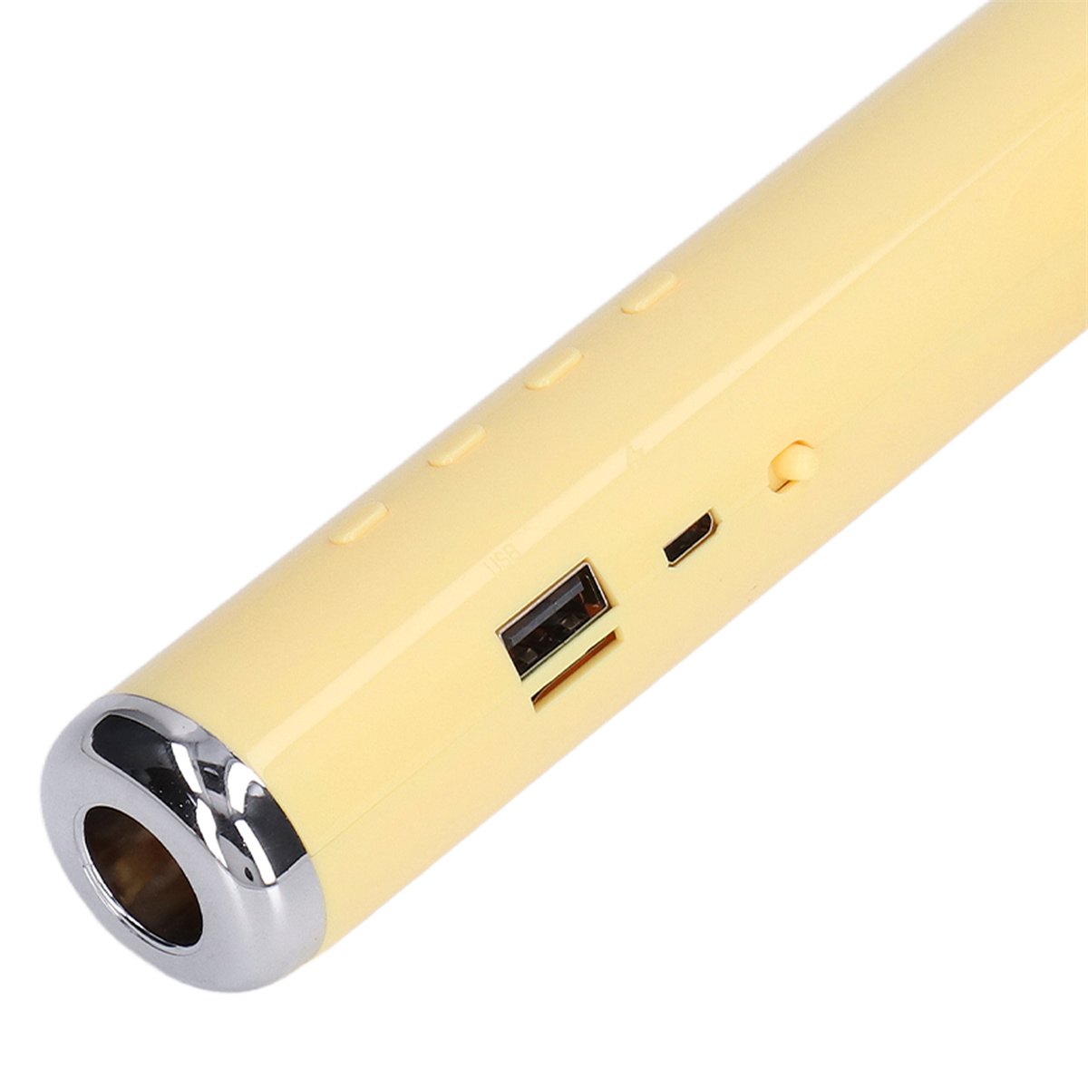 Nahaufnahme eines gelb-silbernen Geräts mit USB-Anschluss und Knöpfen.