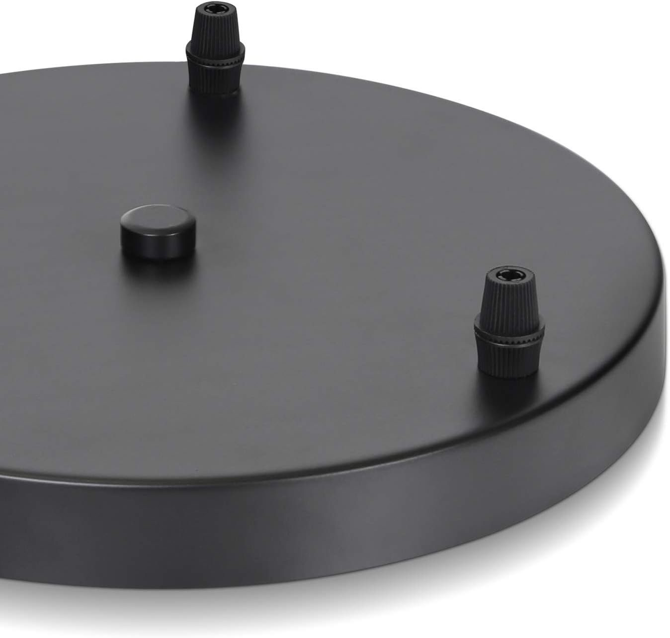 Czarna płyta sufitowa z trzema otworami pokazana na białym tle.