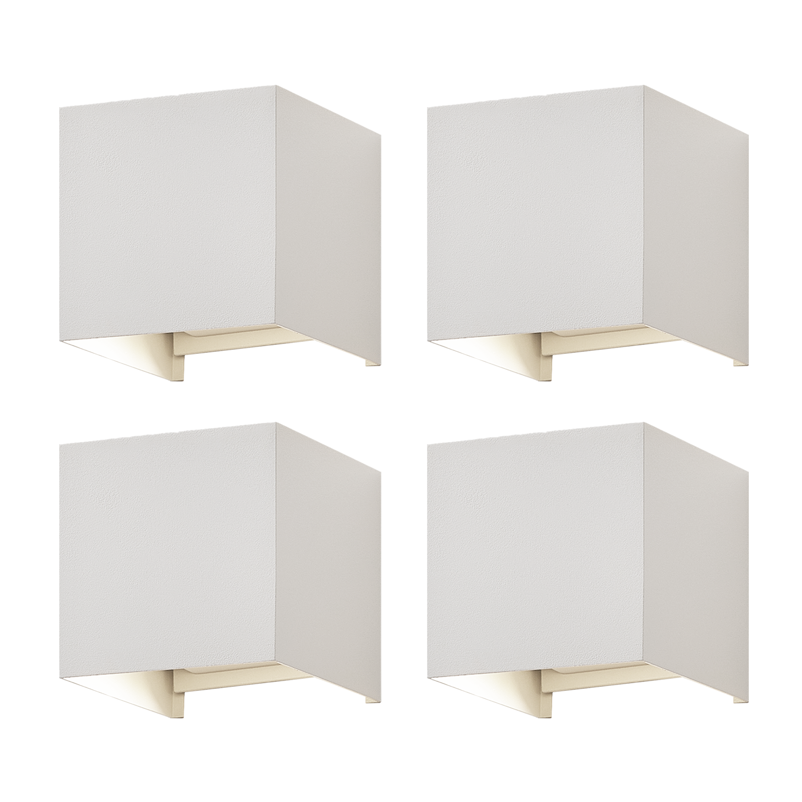 Cztery białe, sześcienne lampy ścienne, emitujące światło w dół. Białe tło.